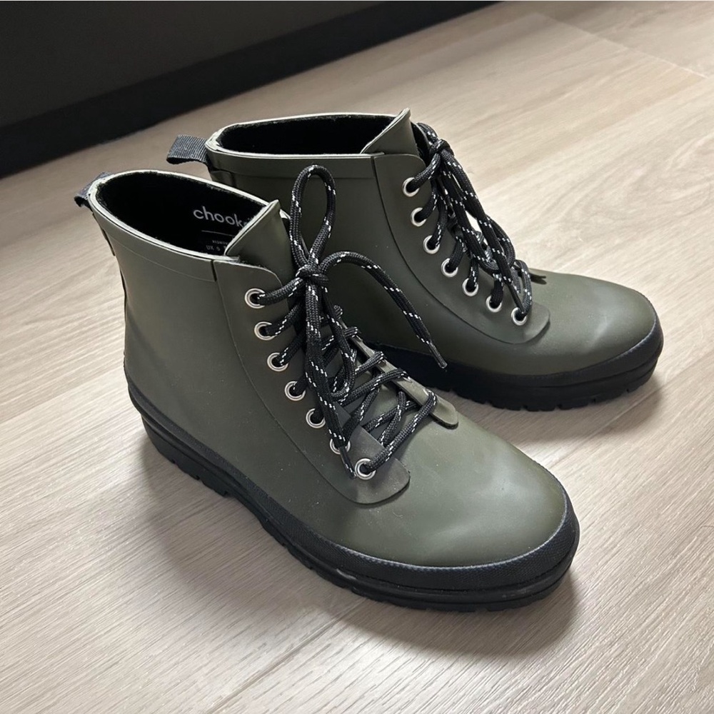 Chooka Olive Green Lace-Up Boots